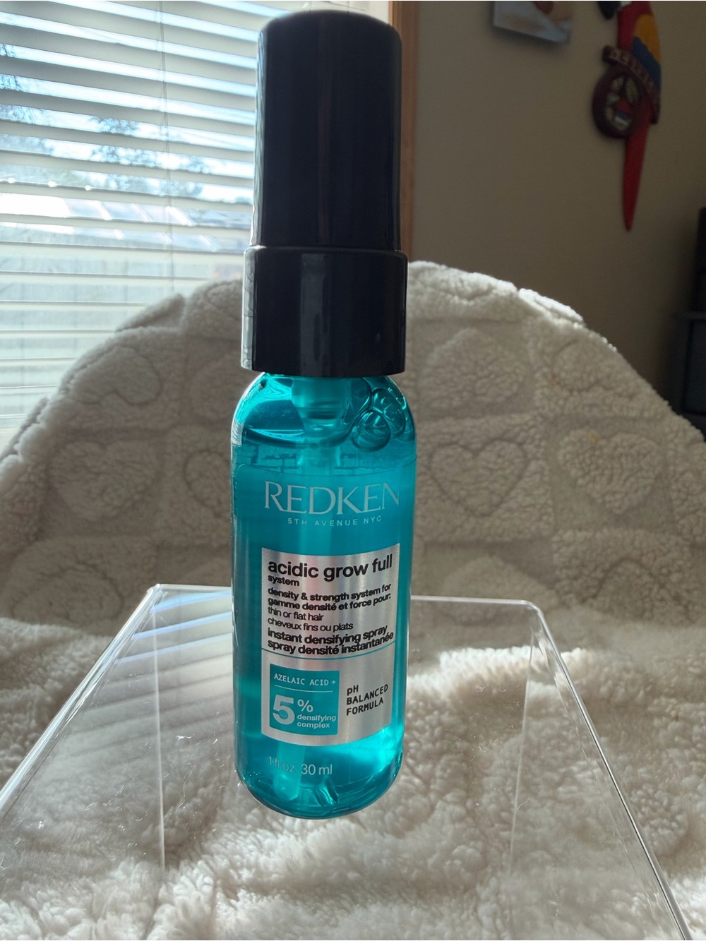 Redken Acidic Grow Full Instant Densifying Spray - teal and black